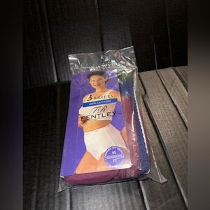 Bentley TR 3 Briefs Panties Pack of 3 Size 8 NEW vintage Panty Underwear Panties